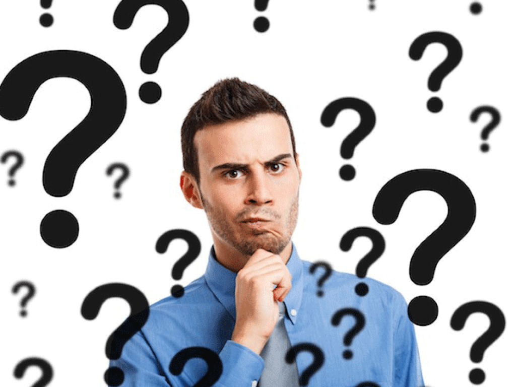 أهم 7 مؤشرات تدل أن عدم توافق تخصصك مع طموحك المهني 2 استفهام edited